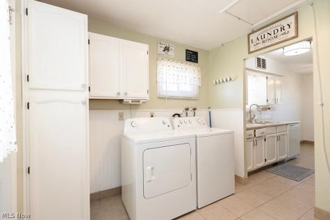520 Ironwood Court Elyria OH 44035