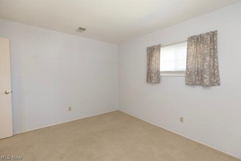 520 Ironwood Court Elyria OH 44035