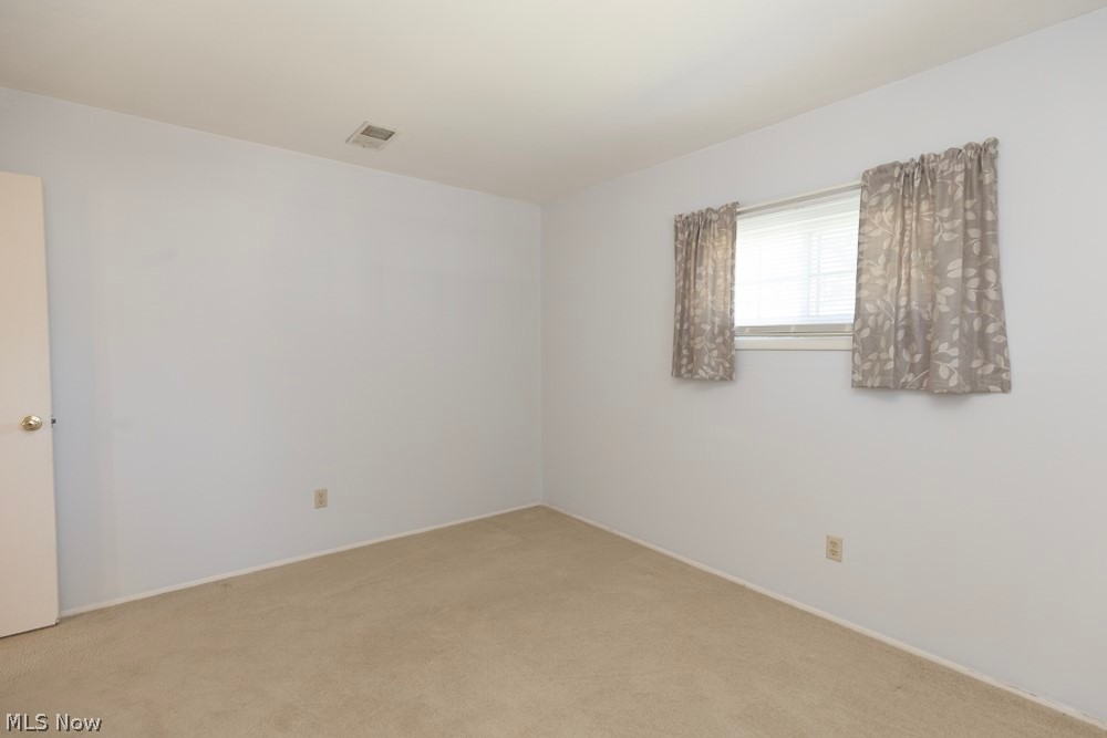 520 Ironwood Court Elyria OH 44035