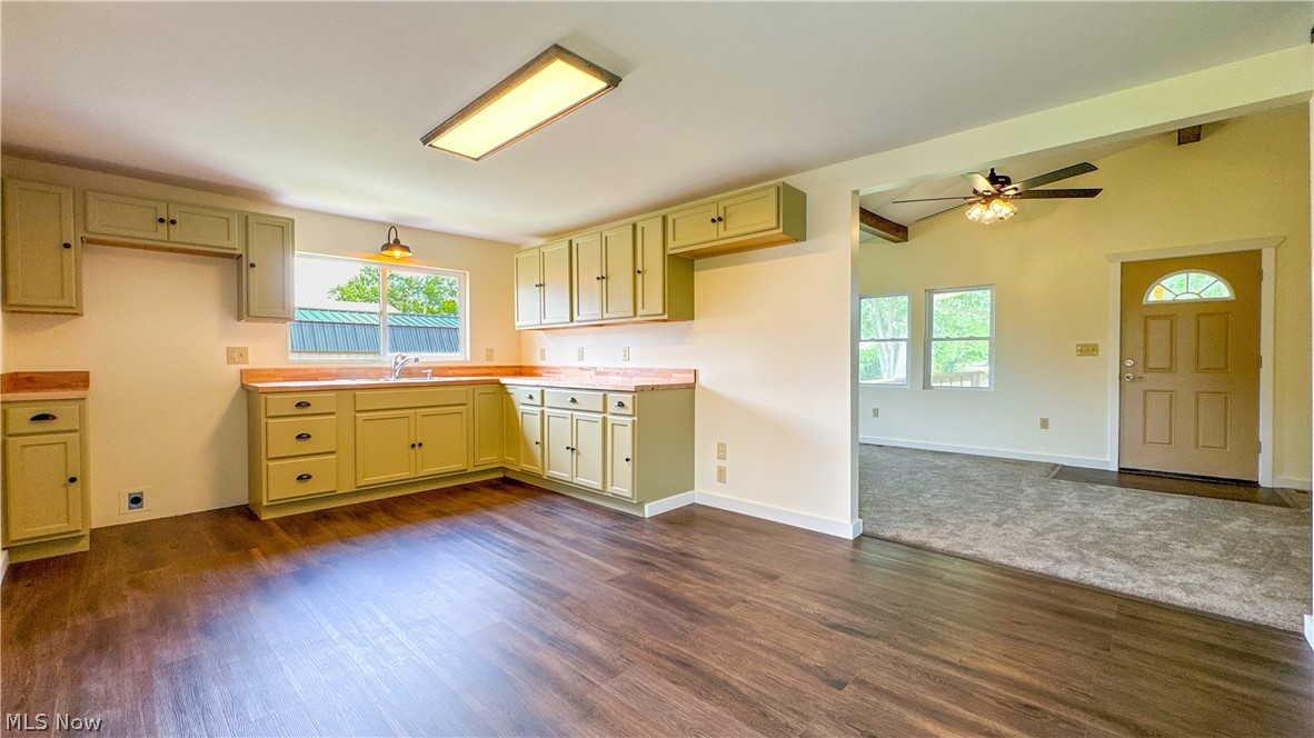 3580 Lincoln Street Roseville OH 43777