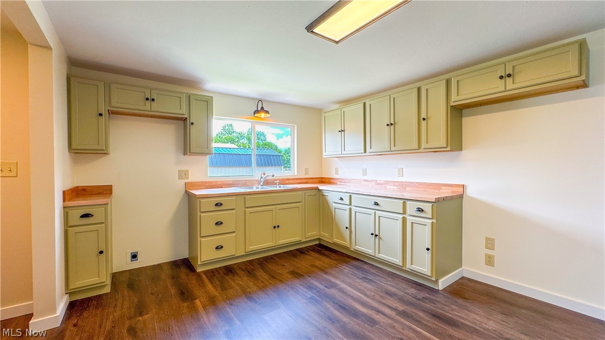 3580 Lincoln Street Roseville OH 43777