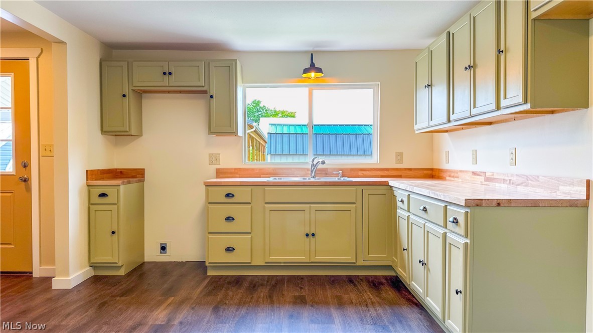 3580 Lincoln Street Roseville OH 43777
