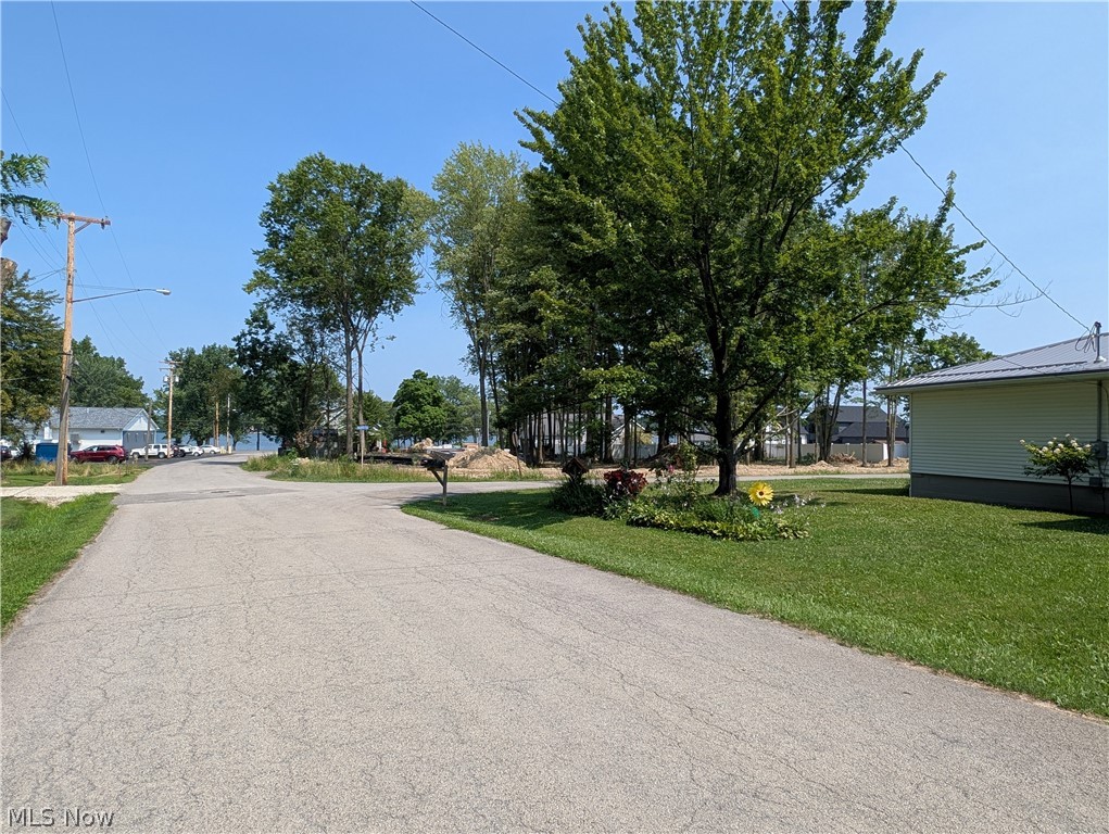 17383 Afton Avenue Lake Milton OH 44429