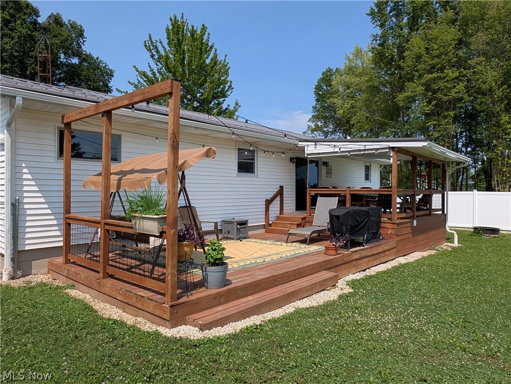 17383 Afton Avenue Lake Milton OH 44429