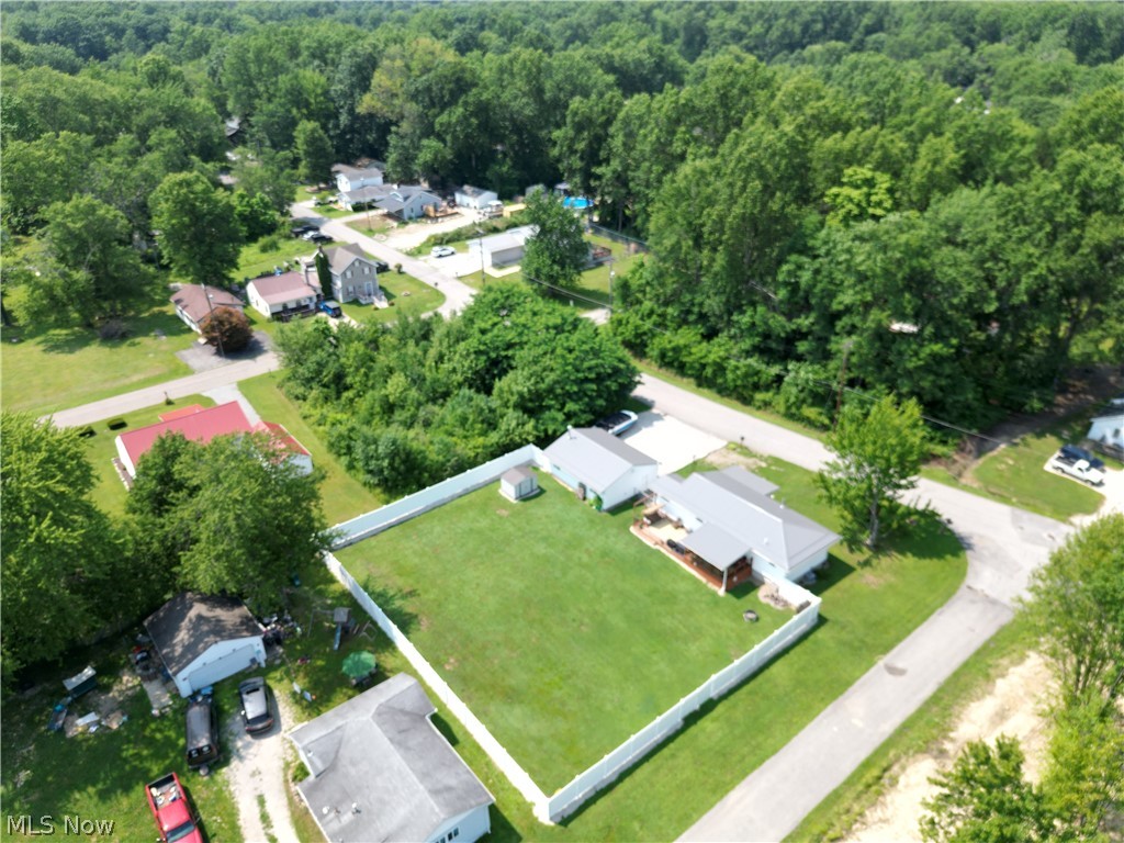 17383 Afton Avenue Lake Milton OH 44429