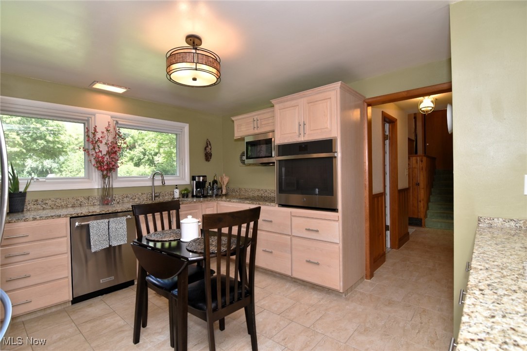 15915 Laurel Road Chagrin Falls OH 44022
