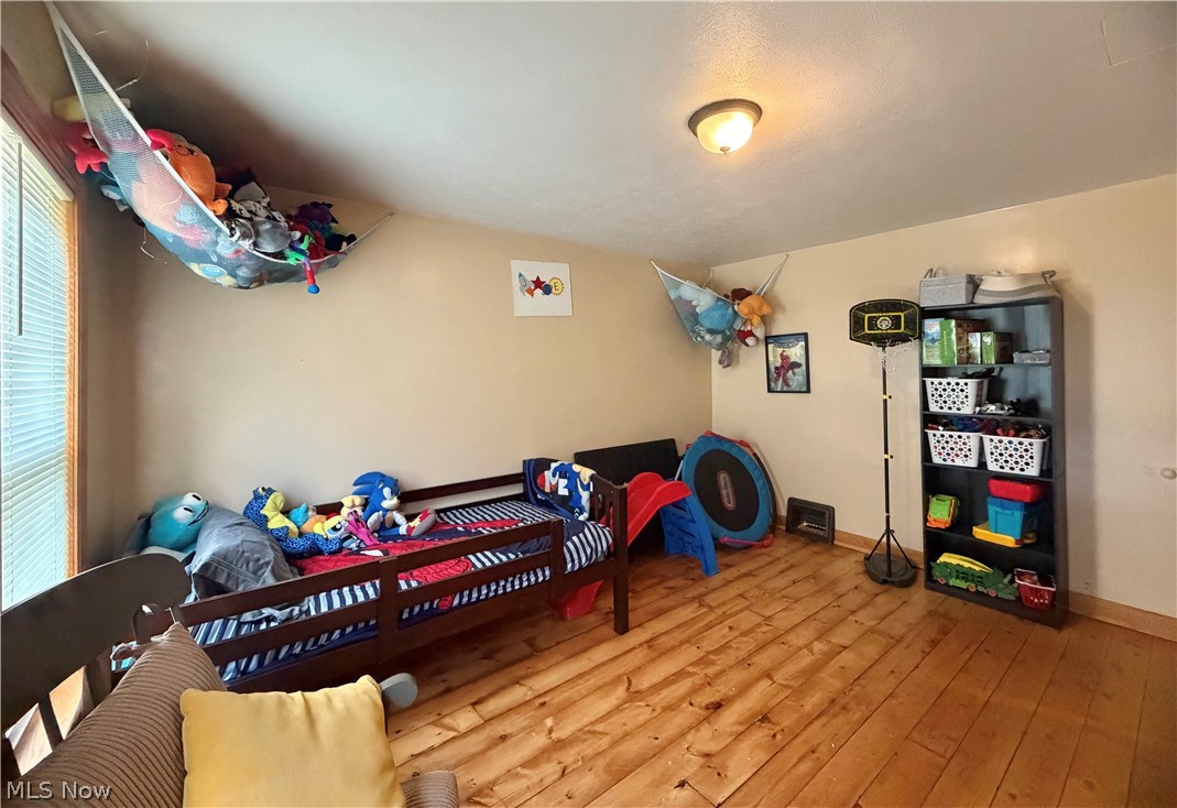 1030 Bradshaw Avenue East Liverpool OH 43920