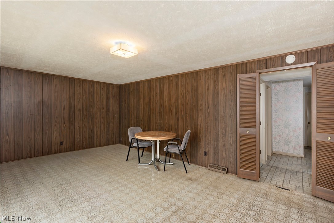 5134 Hickory Drive Cleveland OH 44124