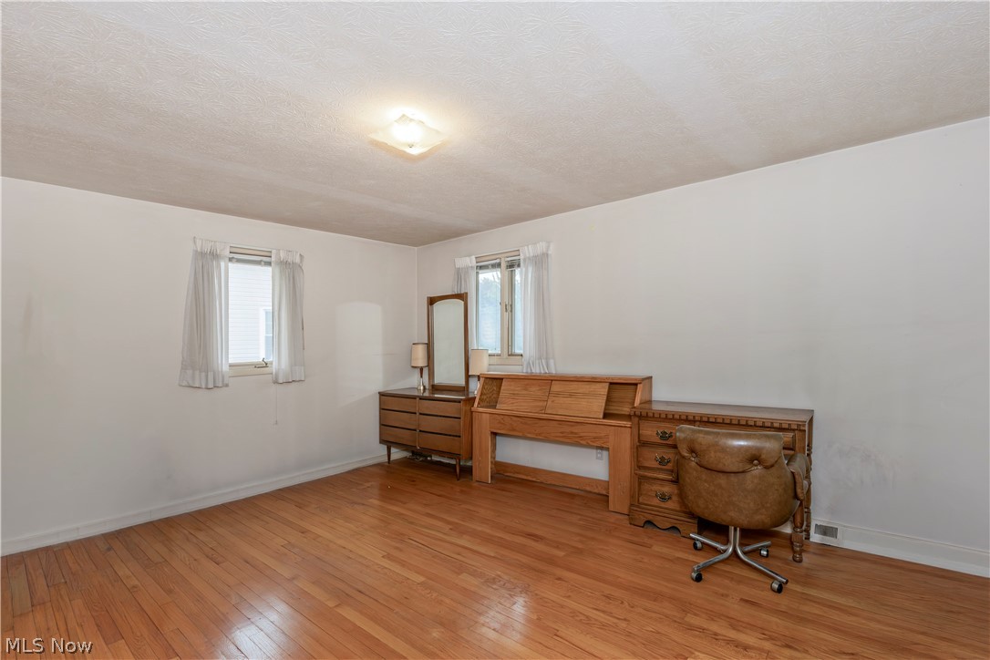 5134 Hickory Drive Cleveland OH 44124