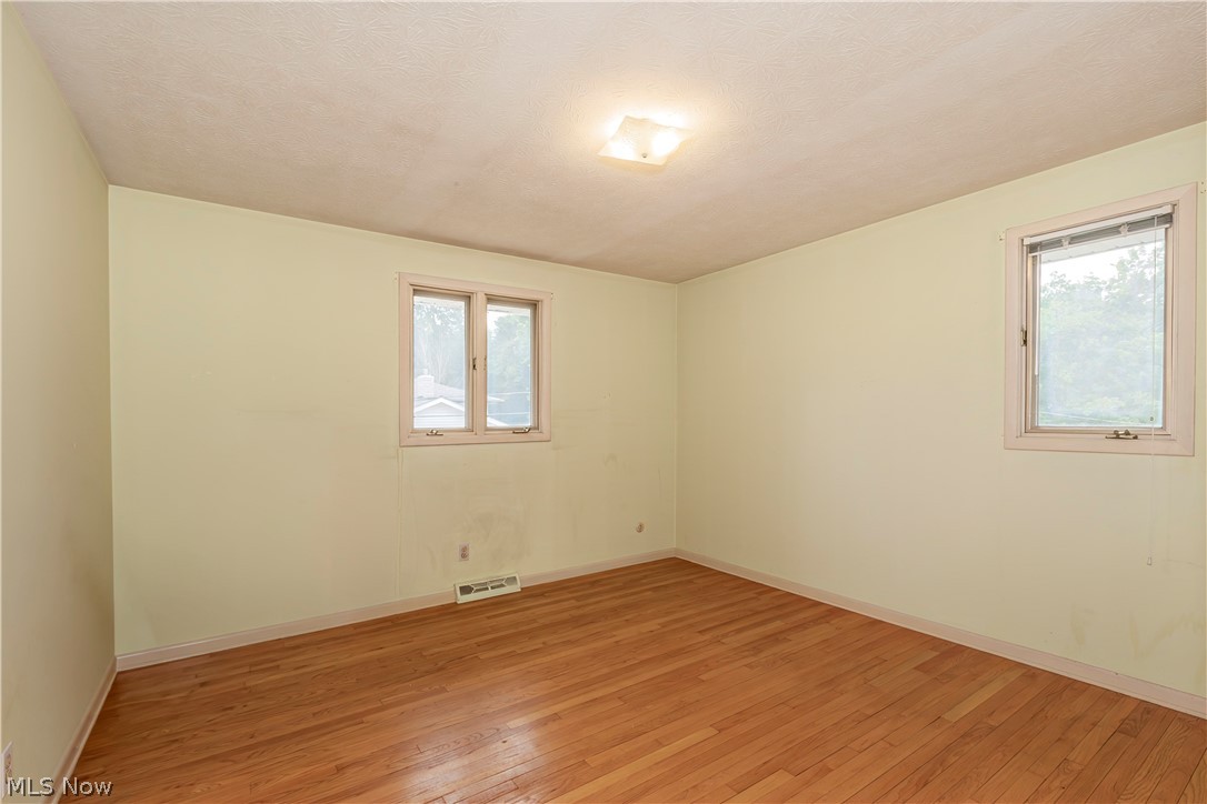 5134 Hickory Drive Cleveland OH 44124