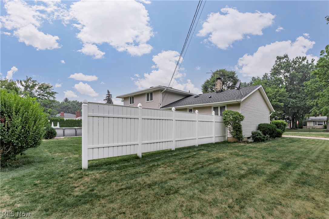 5134 Hickory Drive Cleveland OH 44124