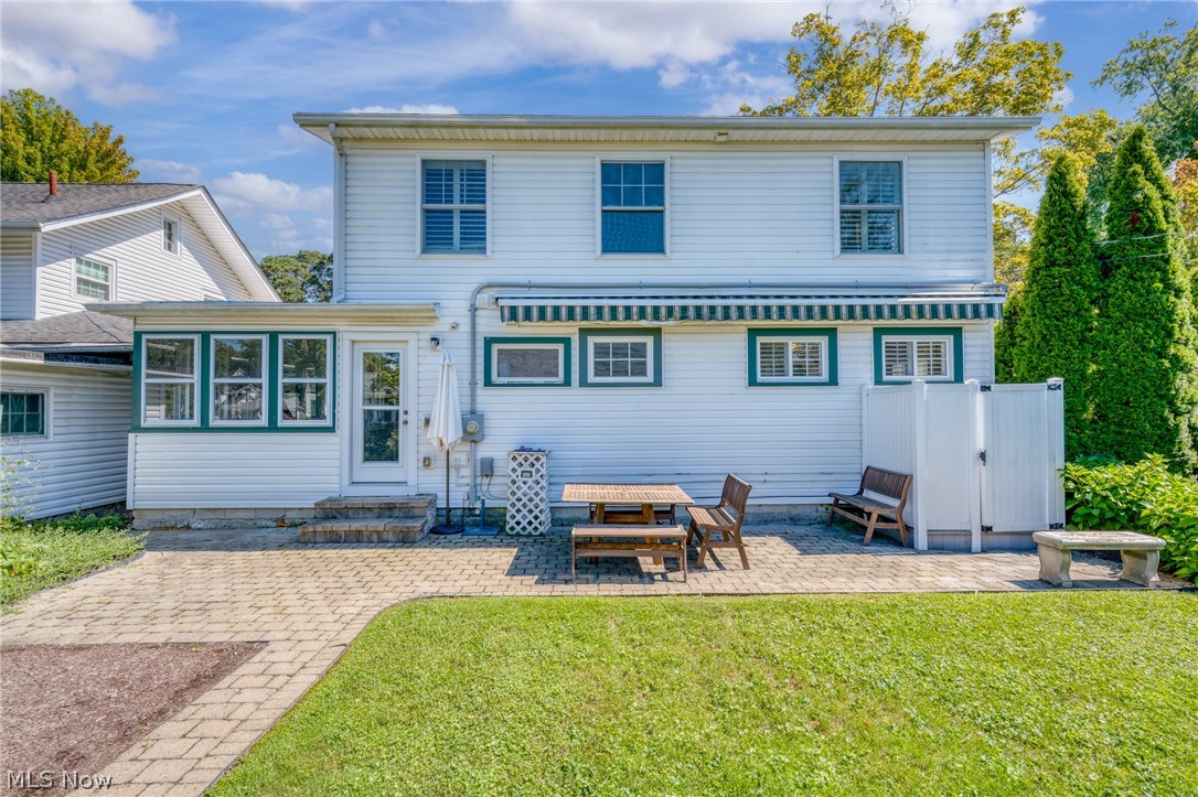 319 Seneca Avenue Huron OH 44839