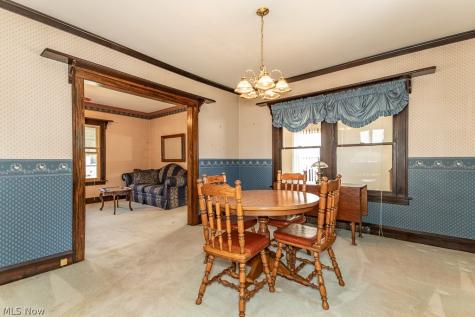 17709 Crestland Road Cleveland OH 44119