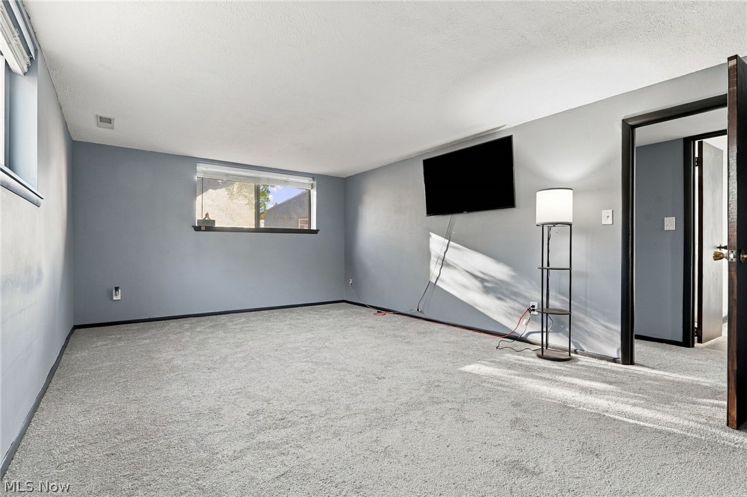 265 Underhill Drive SE Massillon OH 44646
