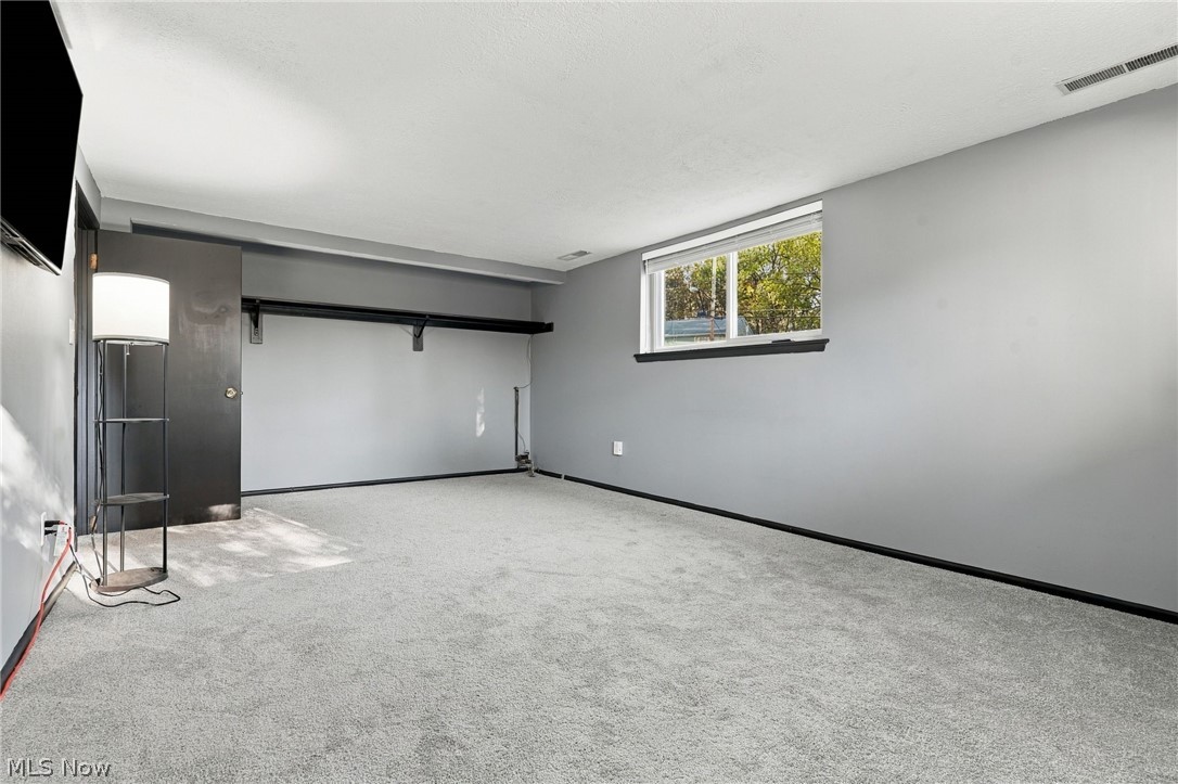 265 Underhill Drive SE Massillon OH 44646
