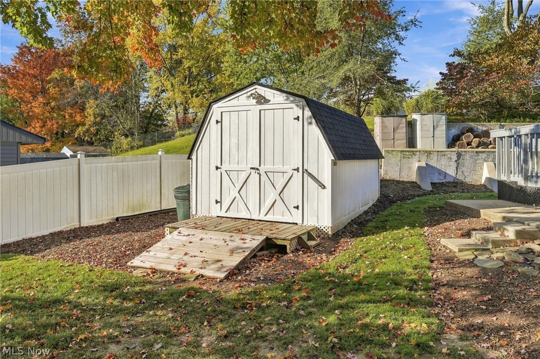 265 Underhill Drive SE Massillon OH 44646