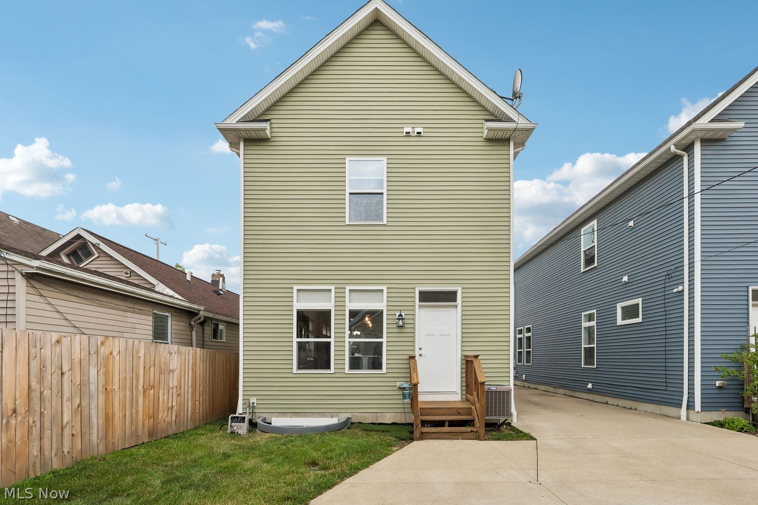 1949 W 47th Street Cleveland OH 44102