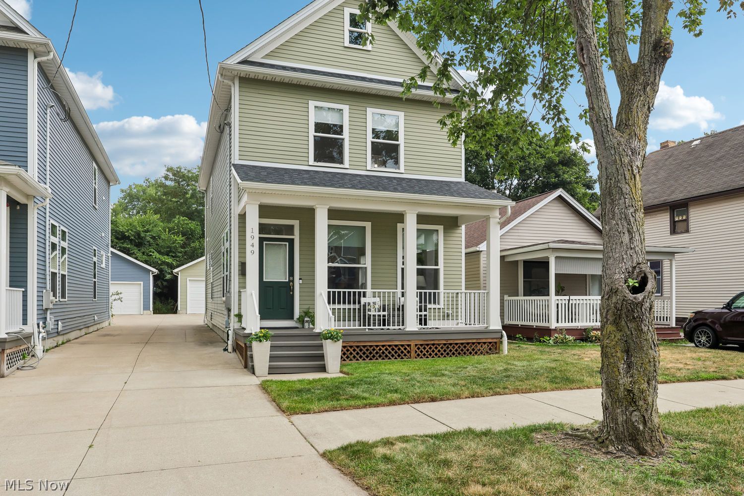 1949 W 47th Street Cleveland OH 44102