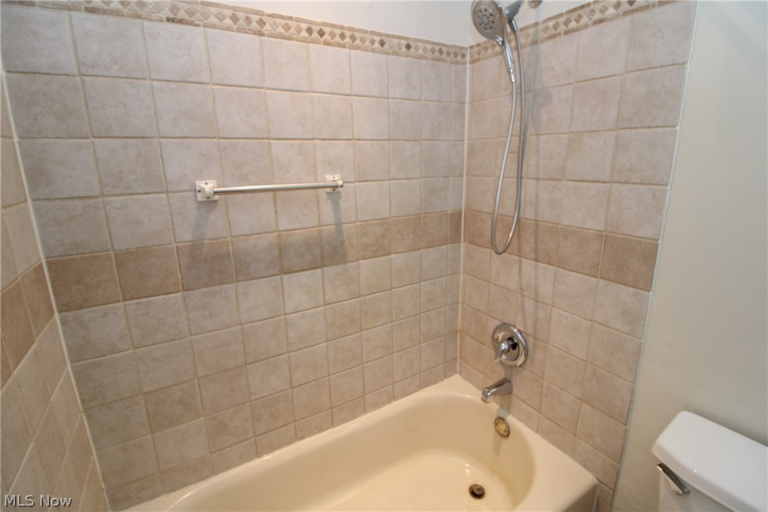 4071 Burgett Lane Canfield OH 44406