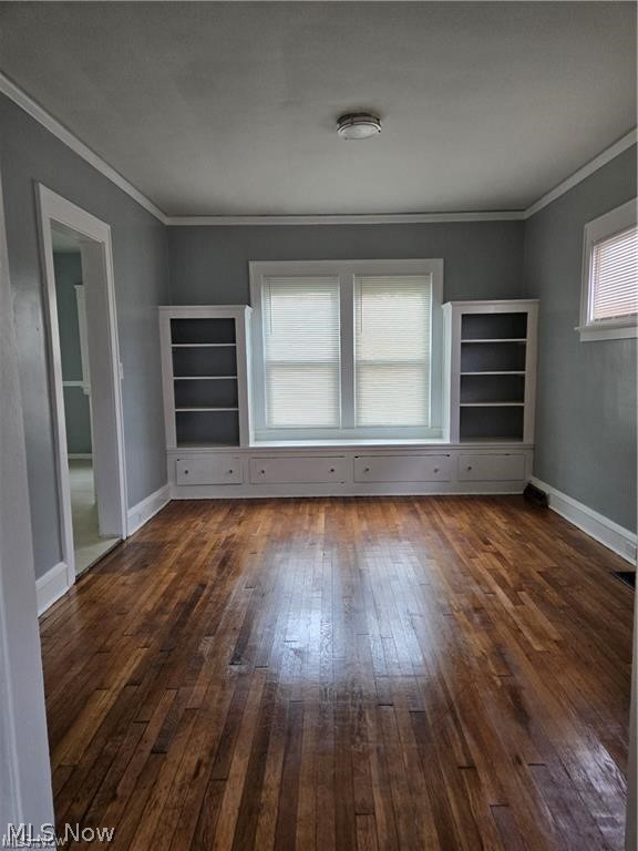 9502 Empire Avenue Cleveland OH 44108