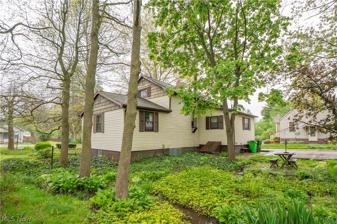 2909 Sanitarium Road Akron OH 44312