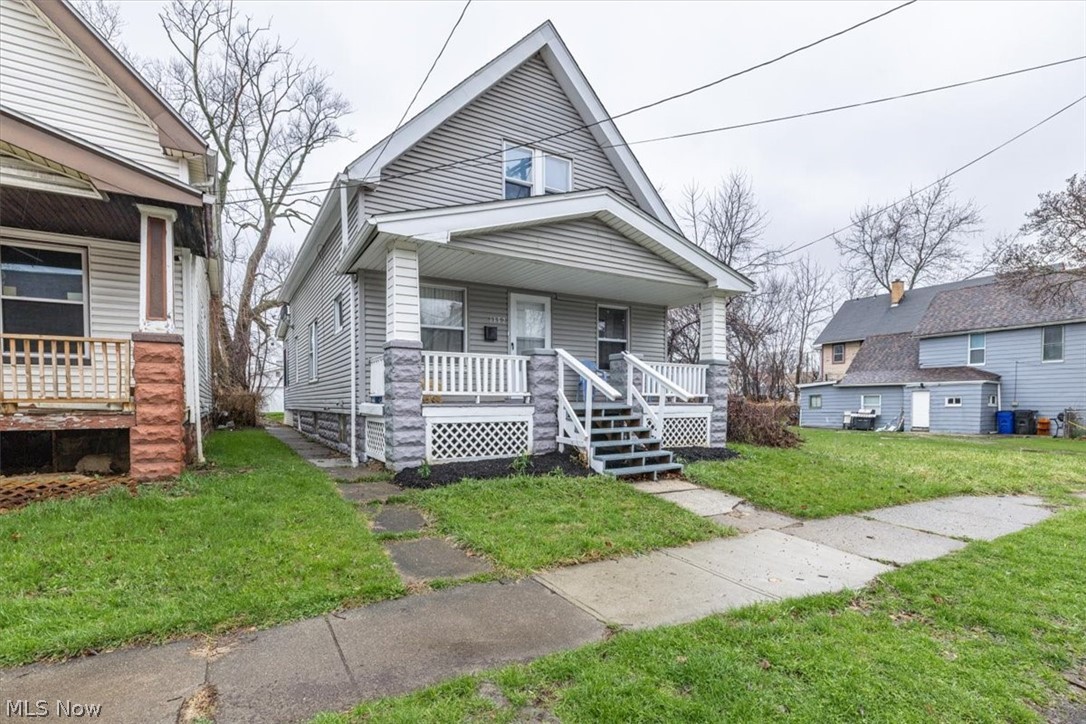3152 W 68th Street Cleveland OH 44102