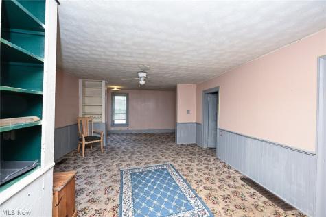 893 Norton Avenue Barberton OH 44203