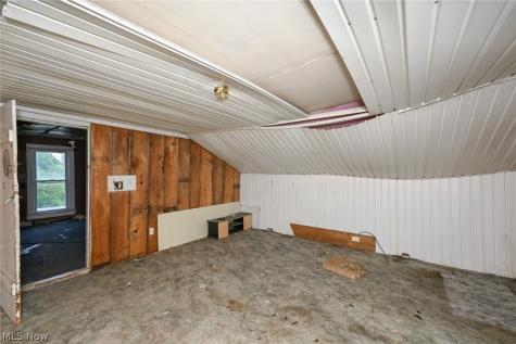 893 Norton Avenue Barberton OH 44203