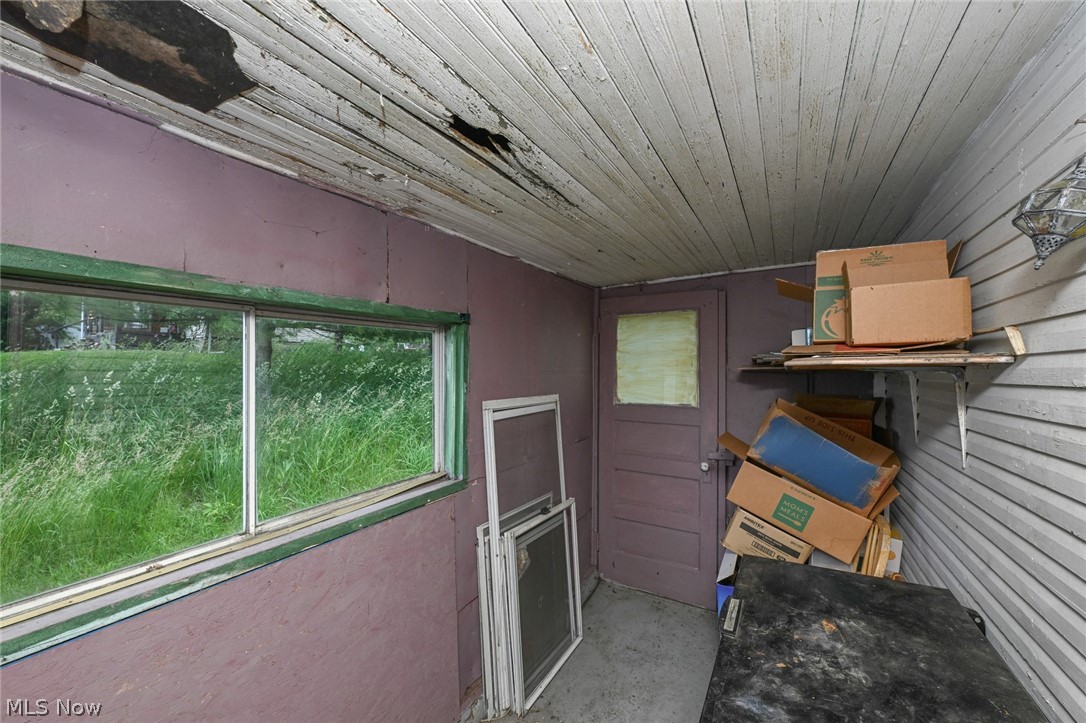 893 Norton Avenue Barberton OH 44203