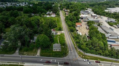 893 Norton Avenue Barberton OH 44203