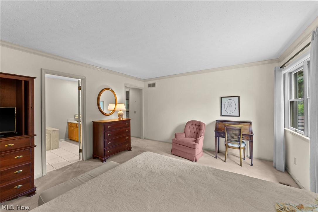 1034 Brook Lane Rocky River OH 44116
