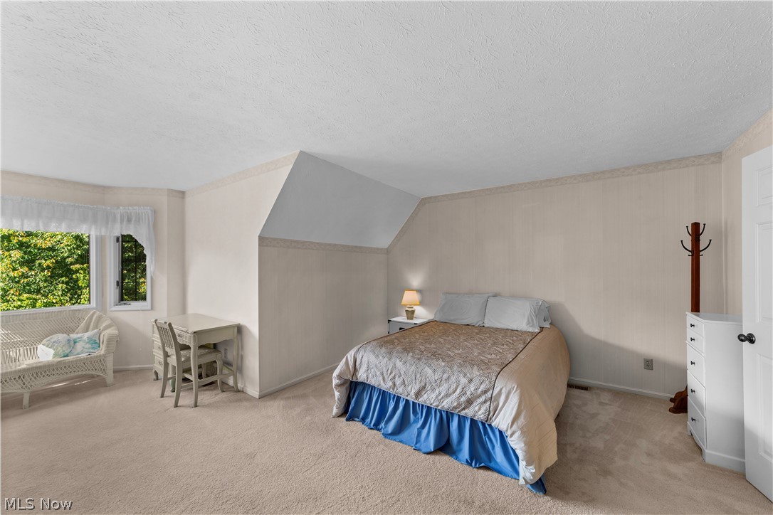 1034 Brook Lane Rocky River OH 44116