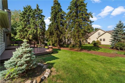1034 Brook Lane Rocky River OH 44116