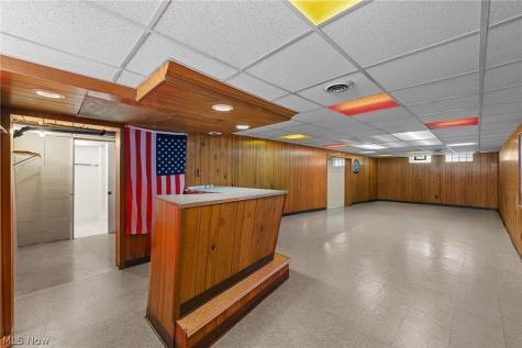 1759 Chelmsford Road Mayfield Heights OH 44124