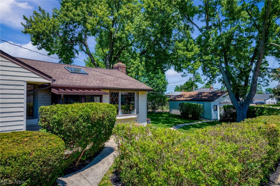 1759 Chelmsford Road Mayfield Heights OH 44124