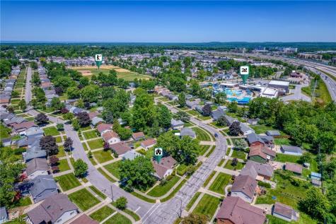 1759 Chelmsford Road Mayfield Heights OH 44124