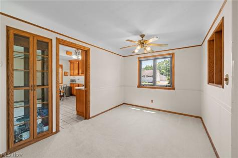 1759 Chelmsford Road Mayfield Heights OH 44124