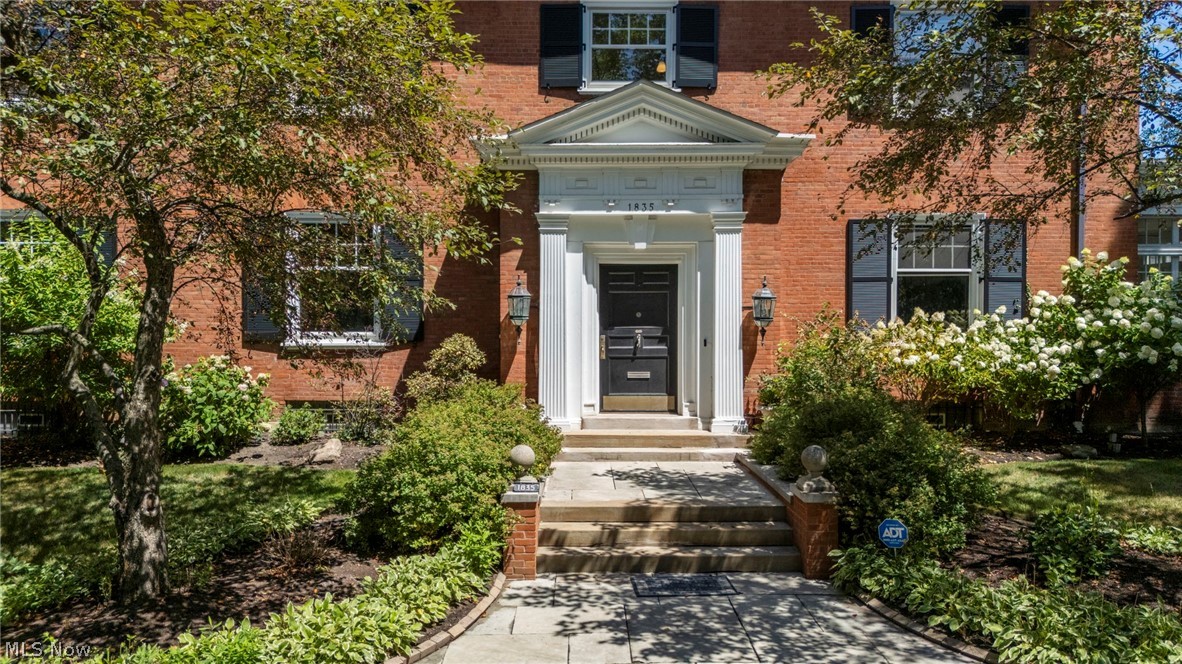 1835 N Park Boulevard Cleveland Heights OH 44106