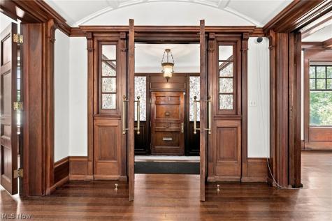 1835 N Park Boulevard Cleveland Heights OH 44106