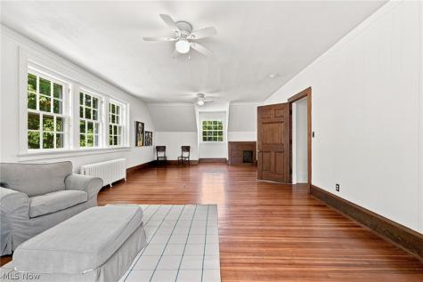 1835 N Park Boulevard Cleveland Heights OH 44106