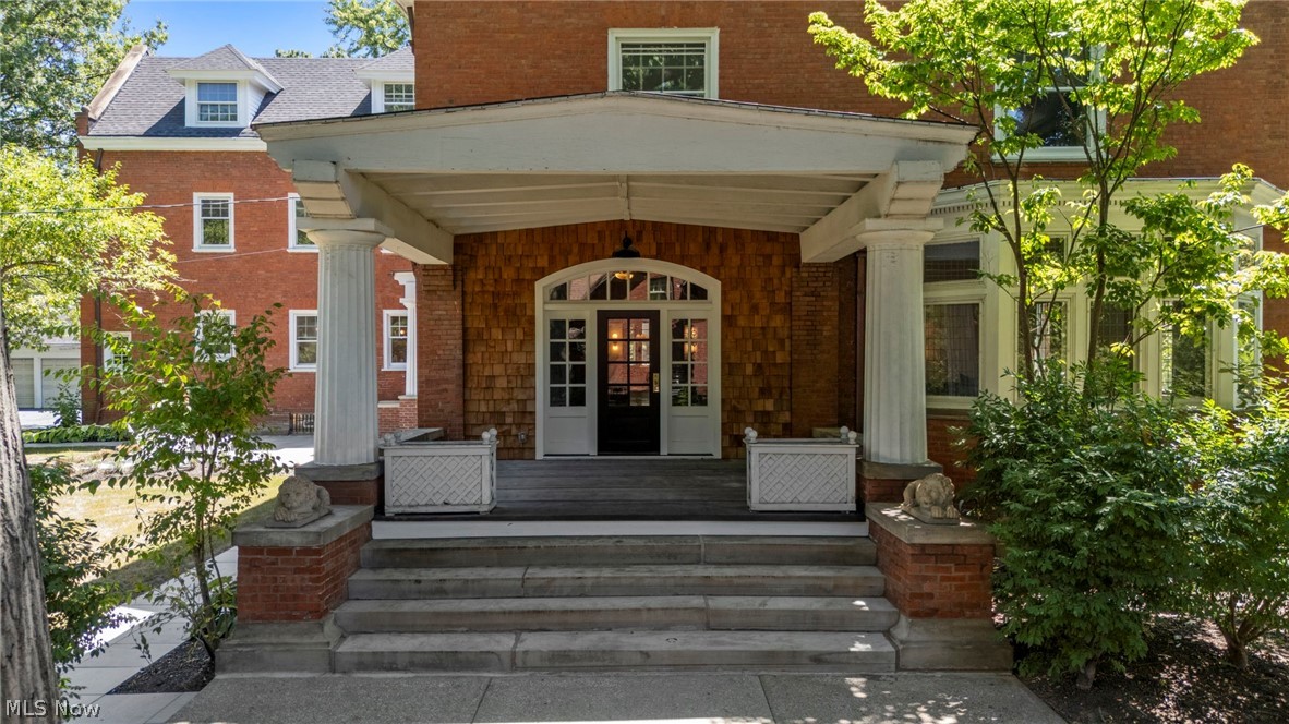 1835 N Park Boulevard Cleveland Heights OH 44106
