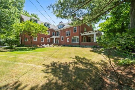 1835 N Park Boulevard Cleveland Heights OH 44106