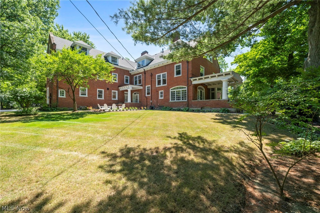 1835 N Park Boulevard Cleveland Heights OH 44106