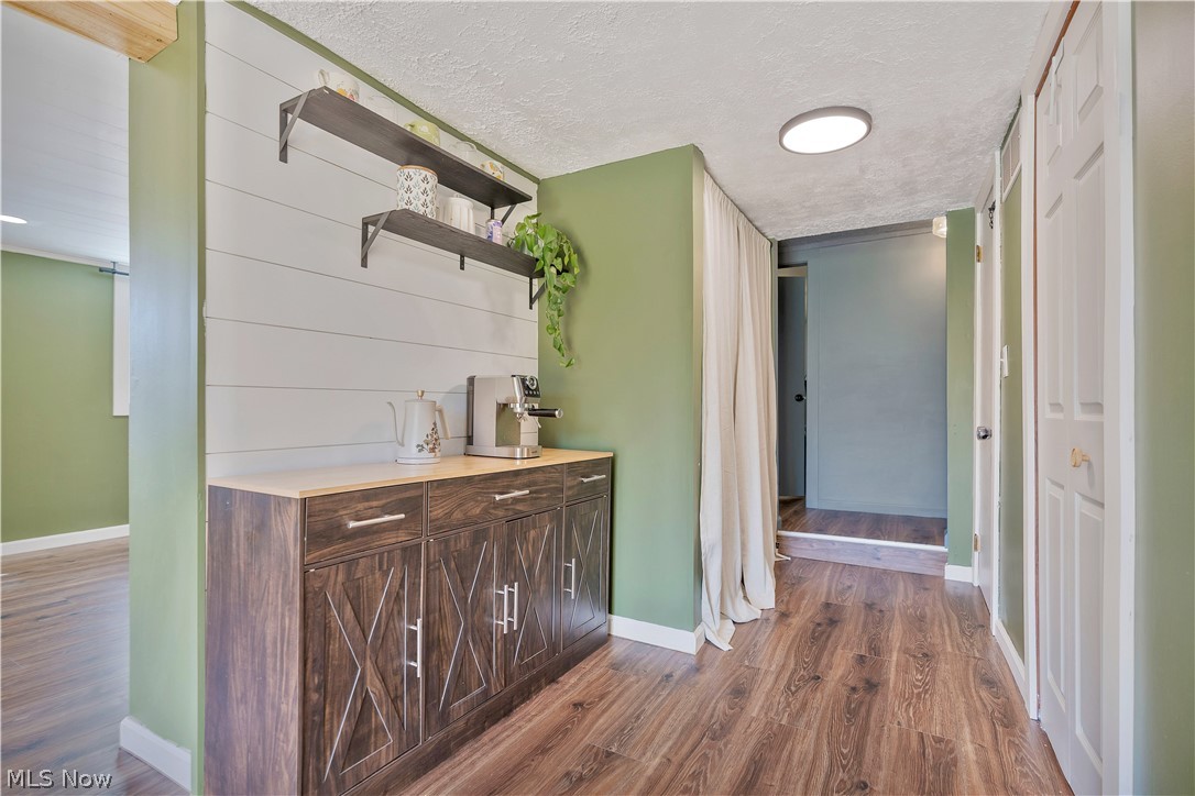 1548 Vanderhoof Road Barberton OH 44203