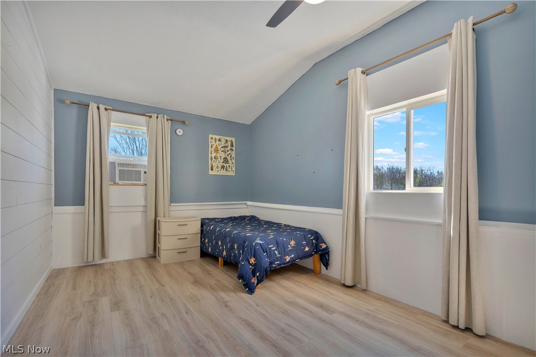 1548 Vanderhoof Road Barberton OH 44203
