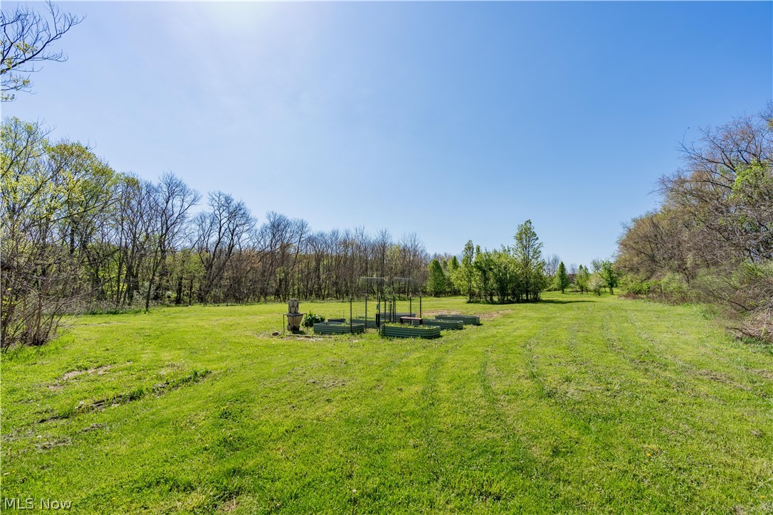 1548 Vanderhoof Road Barberton OH 44203