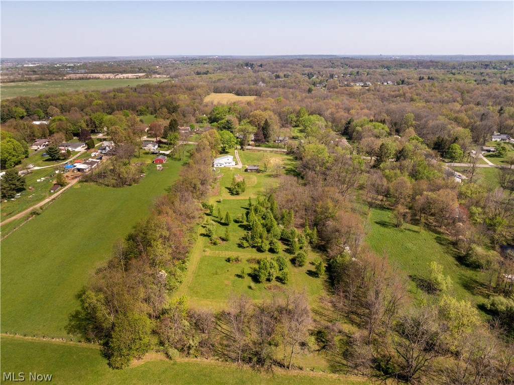 1548 Vanderhoof Road Barberton OH 44203