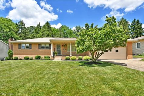 6662 Appleridge Drive Youngstown OH 44512