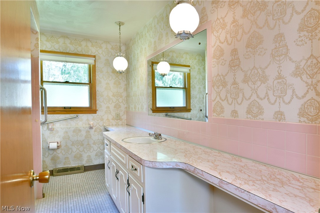 6662 Appleridge Drive Youngstown OH 44512