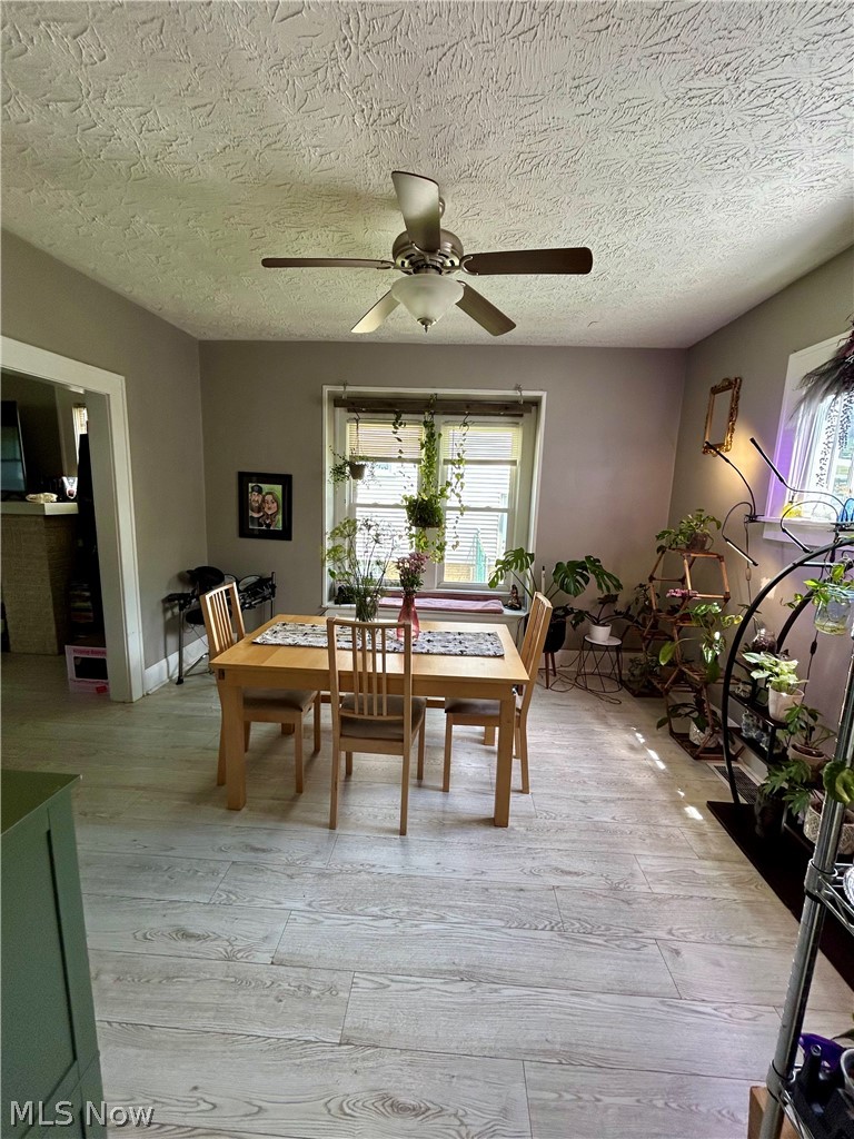 365 W Indiana Avenue Sebring OH 44672